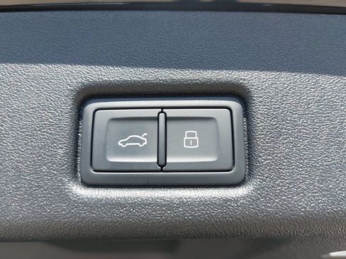 New 2026 Audi Q5 Premium AWD/4WD image 13