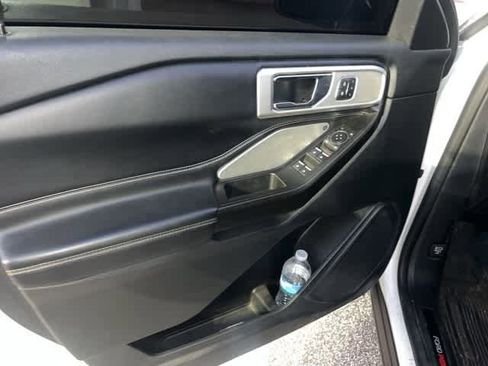 Used 2020 Ford Explorer ST w/ ST Street Pack image 3