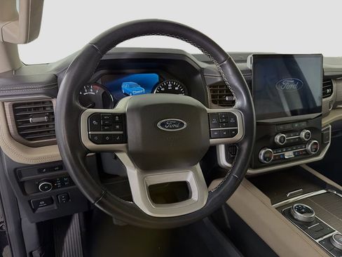 Used 2024 Ford Expedition Max Limited image 14