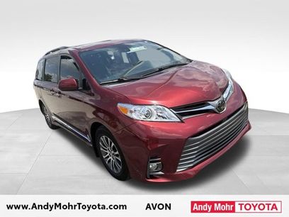 Used 2018 Toyota Sienna XLE