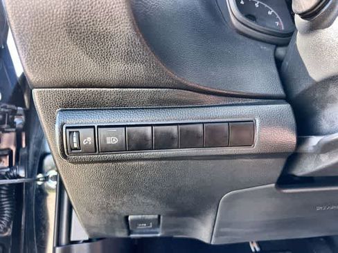 Used 2024 Toyota Corolla SE w/ SE Premium Package image 29