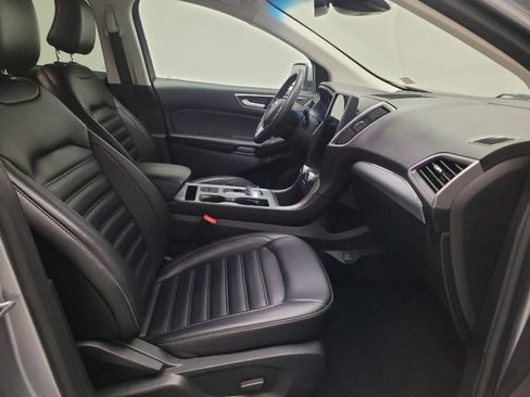 Used 2022 Ford Edge SEL AWD/4WD image 21