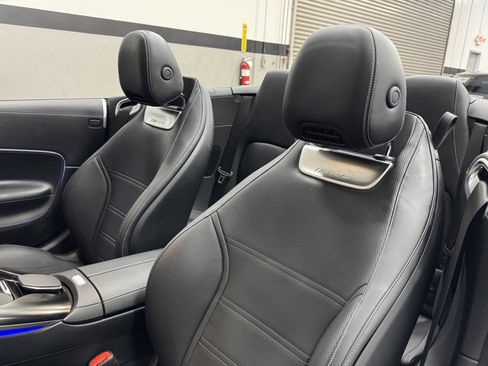 Used 2025 Mercedes-Benz SL 55 AMG 4MATIC image 25