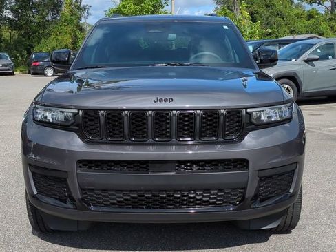 Used 2023 Jeep Grand Cherokee L Laredo AWD/4WD image 8