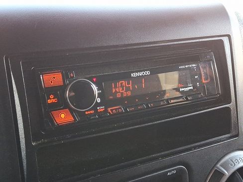 Used 2013 Jeep Wrangler Unlimited Sport image 17