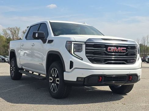Used 2024 GMC Sierra 1500 AT4 w/ AT4 Preferred Package image 7