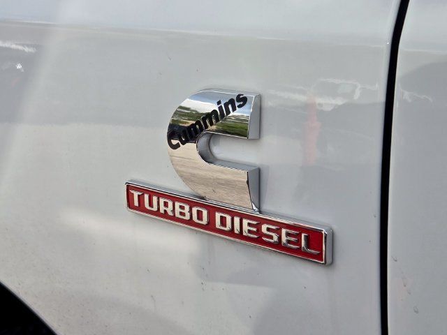 Used 2023 RAM 3500 Laramie AWD/4WD image 7