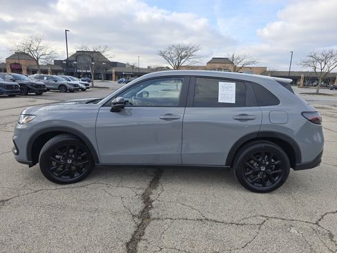 Certified 2025 Honda HR-V Sport image 14