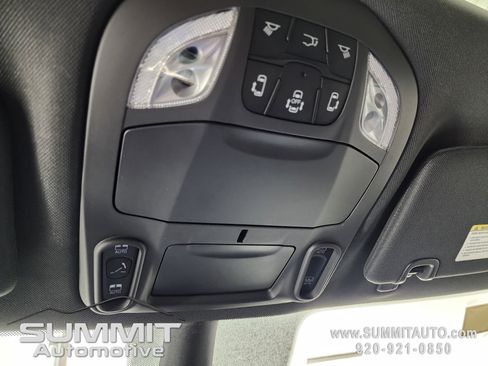 New 2026 Chrysler Pacifica Select image 63