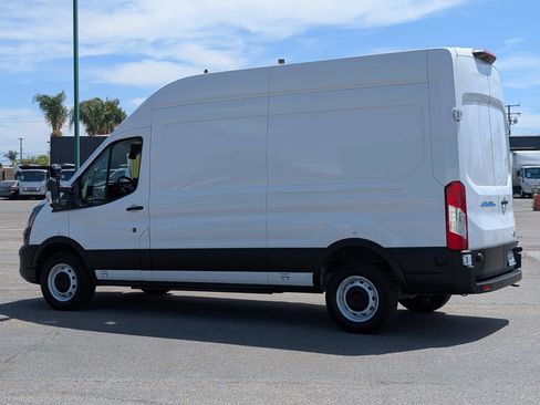Used 2022 Ford E-Transit 148 High Roof w/ Load Area Protection Package RWD image 5