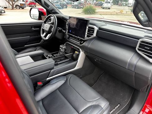 Used 2023 Toyota Sequoia Platinum AWD/4WD image 36