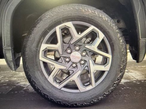 Used 2022 GMC Sierra 1500 SLT image 7