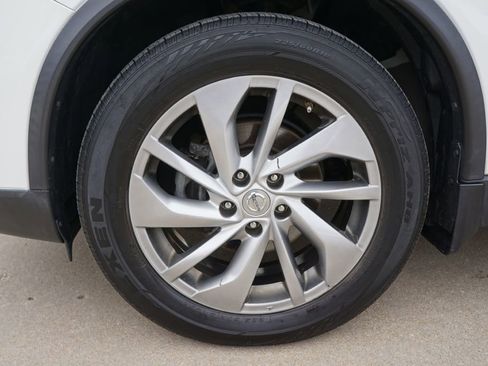 Used 2014 Nissan Rogue SL w/ SL Premium Package image 10