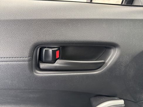 Certified 2024 Toyota Corolla Cross SE image 37