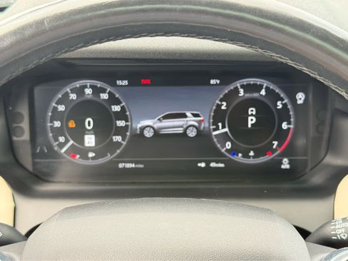 Used 2020 Land Rover Discovery Sport SE AWD/4WD image 35
