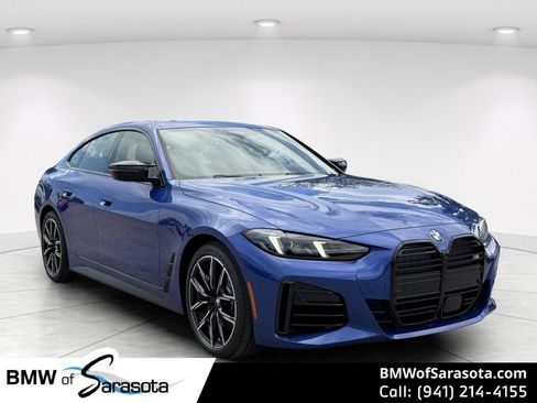 New 2026 BMW M440i w/ Premium Package RWD image 1