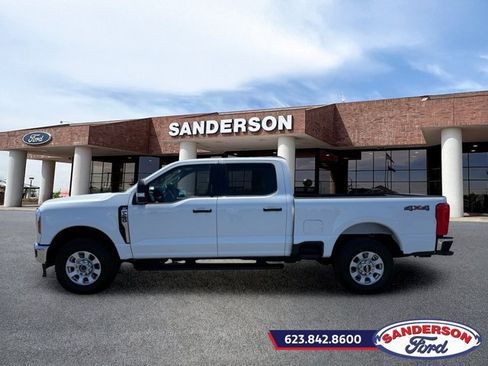 Used 2024 Ford F250 XLT AWD/4WD image 6