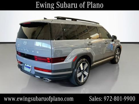 Used 2024 Hyundai Santa Fe Limited FWD image 7