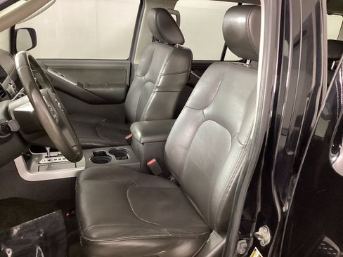Used 2012 Nissan Pathfinder Silver w/ Protection Pkg AWD/4WD image 17