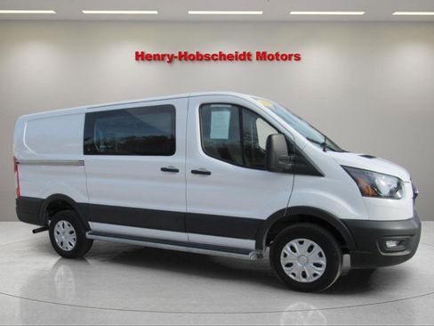 Used 2024 Ford Transit 250 Low Roof w/ Exterior Upgrade Package image 7
