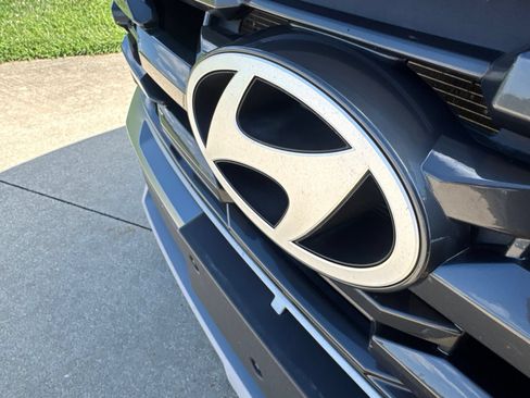 Used 2025 Hyundai Tucson SEL FWD image 11