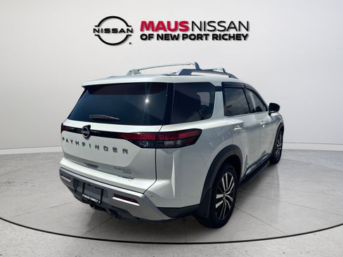 Certified 2023 Nissan Pathfinder Platinum w/ Lighting Package (N93) AWD/4WD image 7