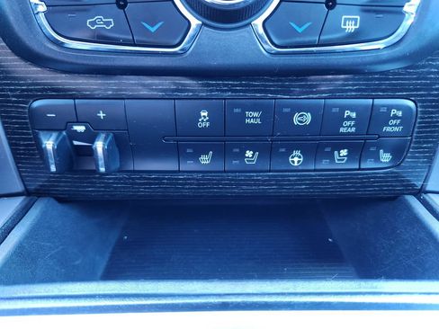 Used 2016 RAM 2500 Limited AWD/4WD image 19