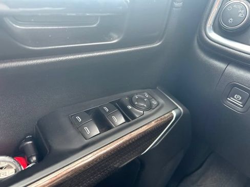 Used 2021 Chevrolet Silverado 1500 LT w/ Fleet Comfort Package AWD/4WD image 15
