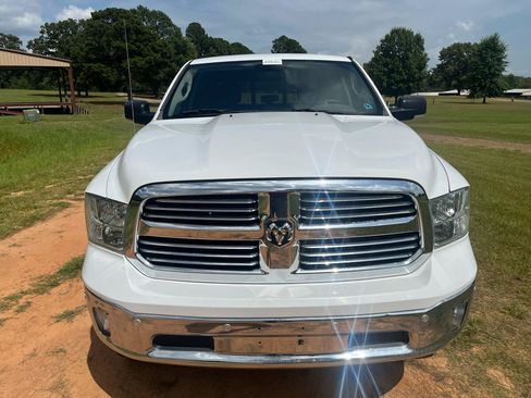 Used 2016 RAM 1500 Big Horn AWD/4WD image 3