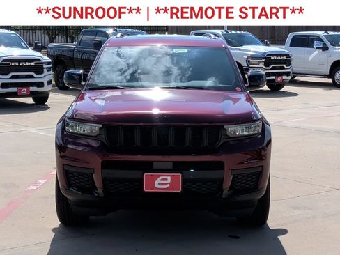 New 2025 Jeep Grand Cherokee L Altitude image 2