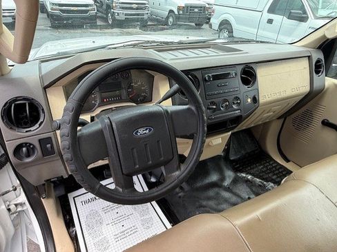 Used 2008 Ford F350 XL image 14