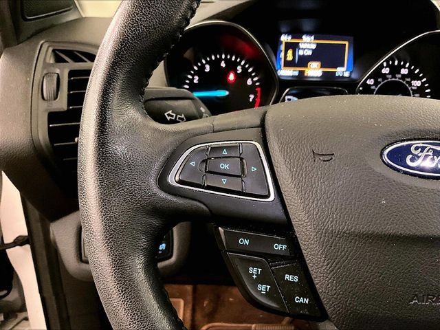 Used 2019 Ford Escape SEL AWD/4WD image 17