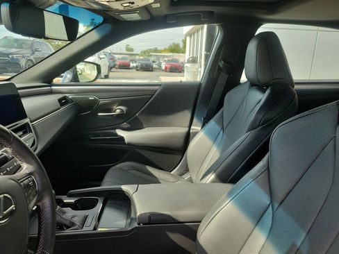 Used 2024 Lexus ES 350 F Sport image 19
