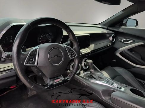 Used 2016 Chevrolet Camaro SS RWD image 25