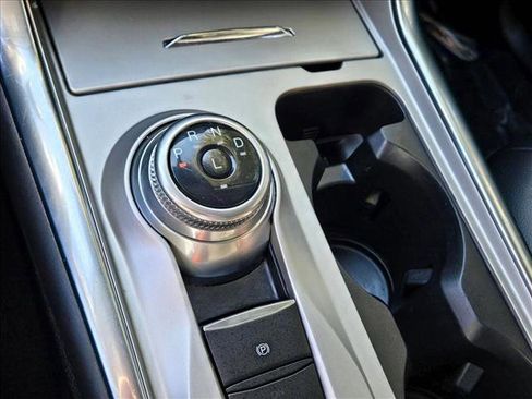 Used 2022 Ford Explorer Limited w/ Equipment Group 301A image 12