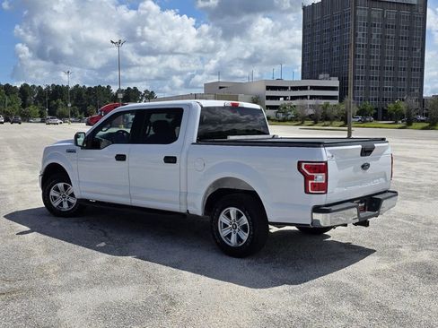 Used 2020 Ford F150 XLT w/ Trailer Tow Package RWD image 4