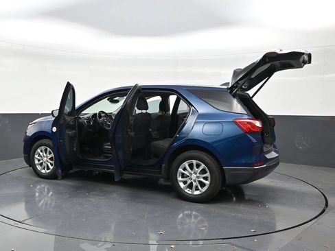 Used 2020 Chevrolet Equinox LT FWD image 32