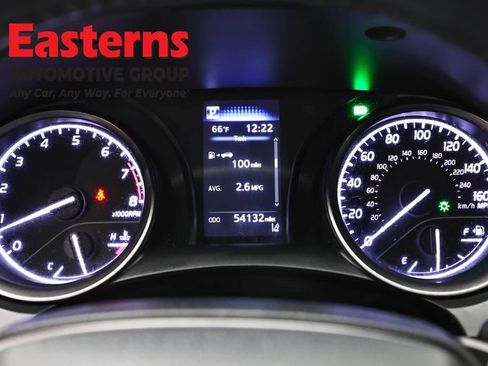 Used 2022 Toyota Camry SE FWD image 17