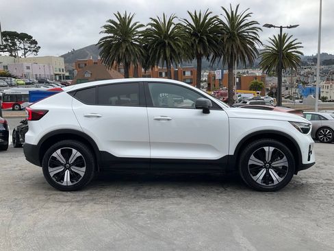 Used 2023 Volvo C40 P8 Recharge Plus AWD/4WD image 3