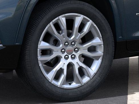 New 2026 GMC Acadia Denali w/ Super Cruise Package image 9