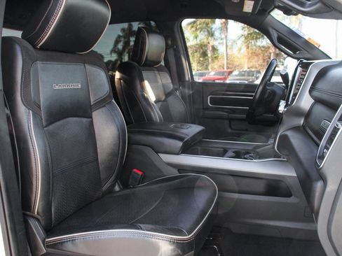 Used 2022 RAM 2500 Laramie w/ Night Edition image 40