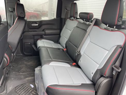 New 2025 Chevrolet Silverado 1500 Custom Trail Boss w/ LPO, Dark Essentials Package image 19