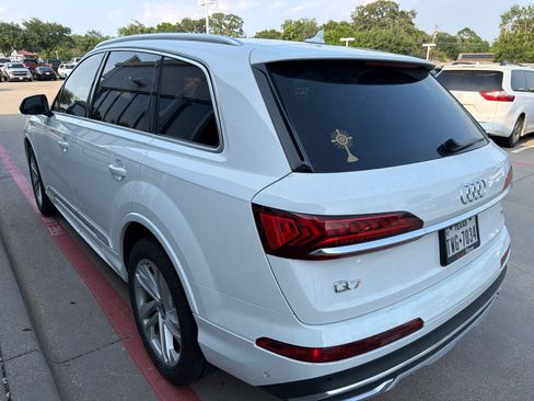 Used 2021 Audi Q7 2.0T Premium Plus w/ Premium Plus Package AWD/4WD image 7