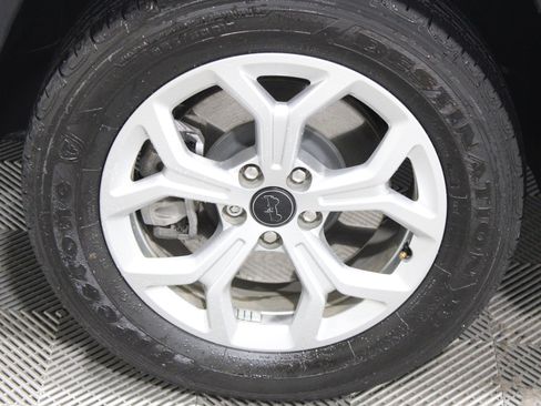 Used 2025 Jeep Compass Sport AWD/4WD image 35