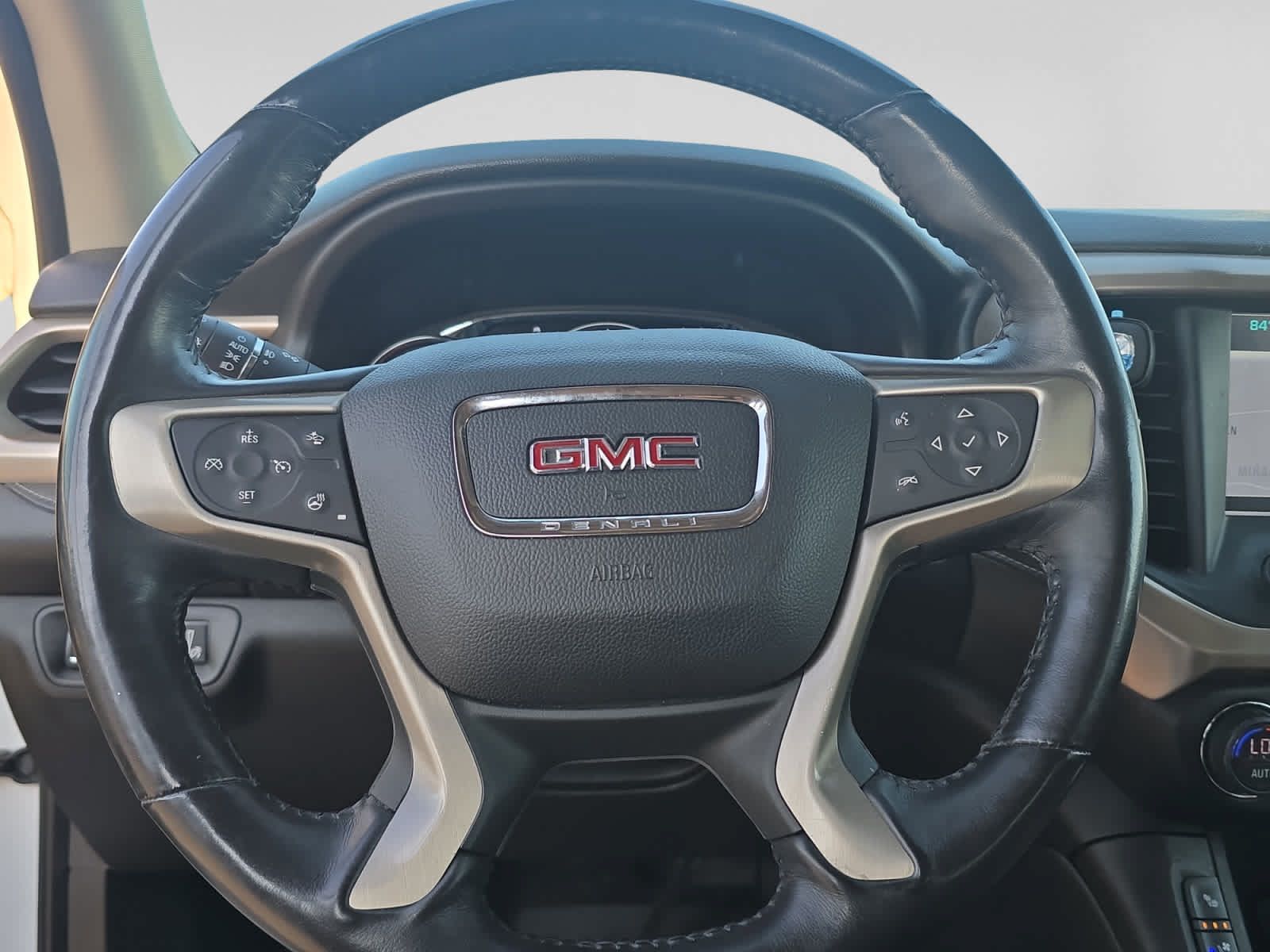 Used 2018 GMC Acadia Denali w/ Technology Package AWD/4WD image 11