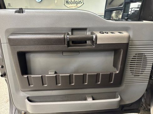 Used 2015 Ford F250 XLT w/ XLT Value Package image 22