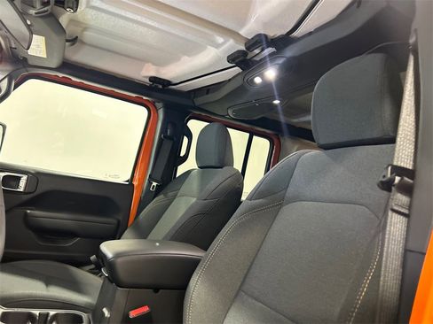 New 2025 Jeep Wrangler Sport S image 27