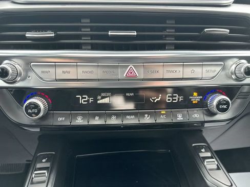 Certified 2022 Kia Telluride S FWD image 19