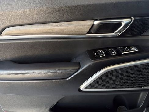 Used 2022 Kia Telluride EX w/ EX Premium Package FWD image 11