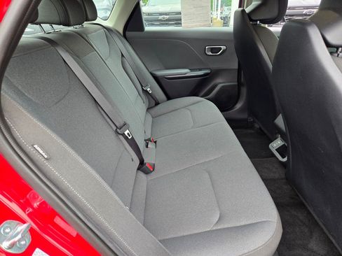 Used 2025 Kia K4 FWD image 10